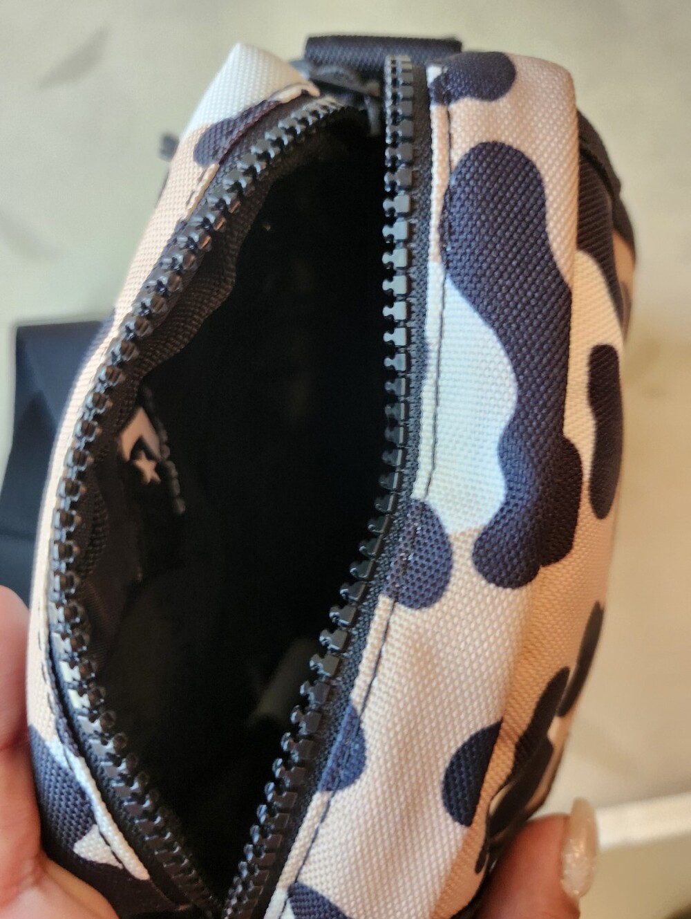 Converse Tan and Black Camo Crossbody Pouch - Picture 5 of 5